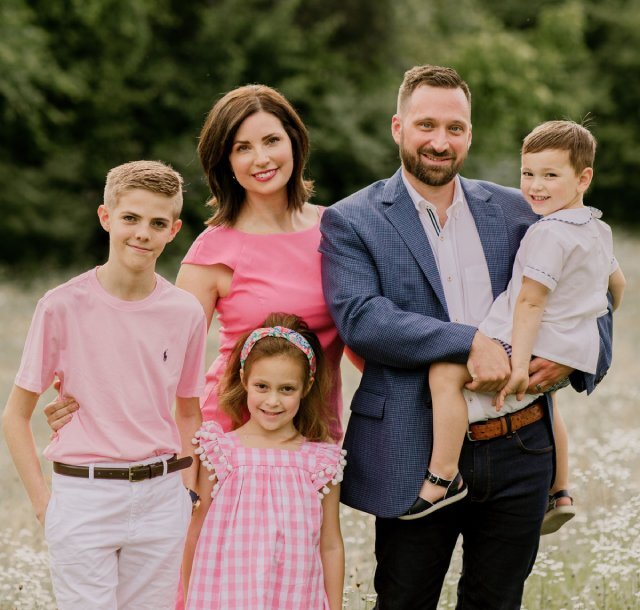 Jonathan's Family: Ronan, Jade, Amelia, Jonathan and Finley.
