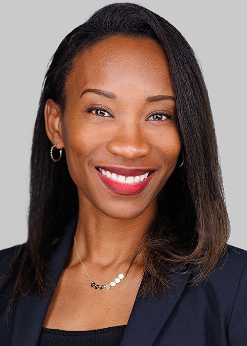 Lorry Robertson headshot