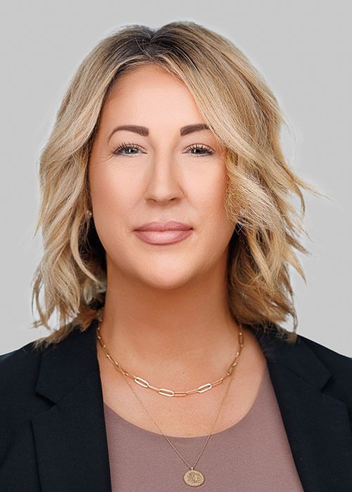 Megan Cox headshot